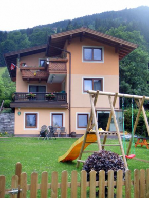 Гостиница Appartement Schlosser, Целль-Ам-Зее